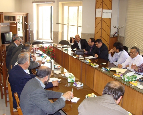 دومین جلسه توجیهی مدیران و معاونین عمره استان مرکزی برگزار شد.